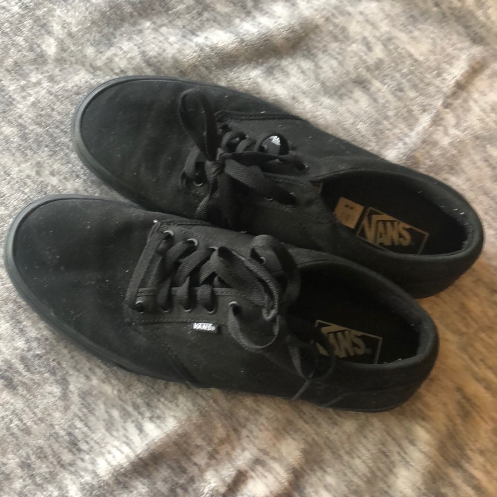 Vans Men Shoe NWOT